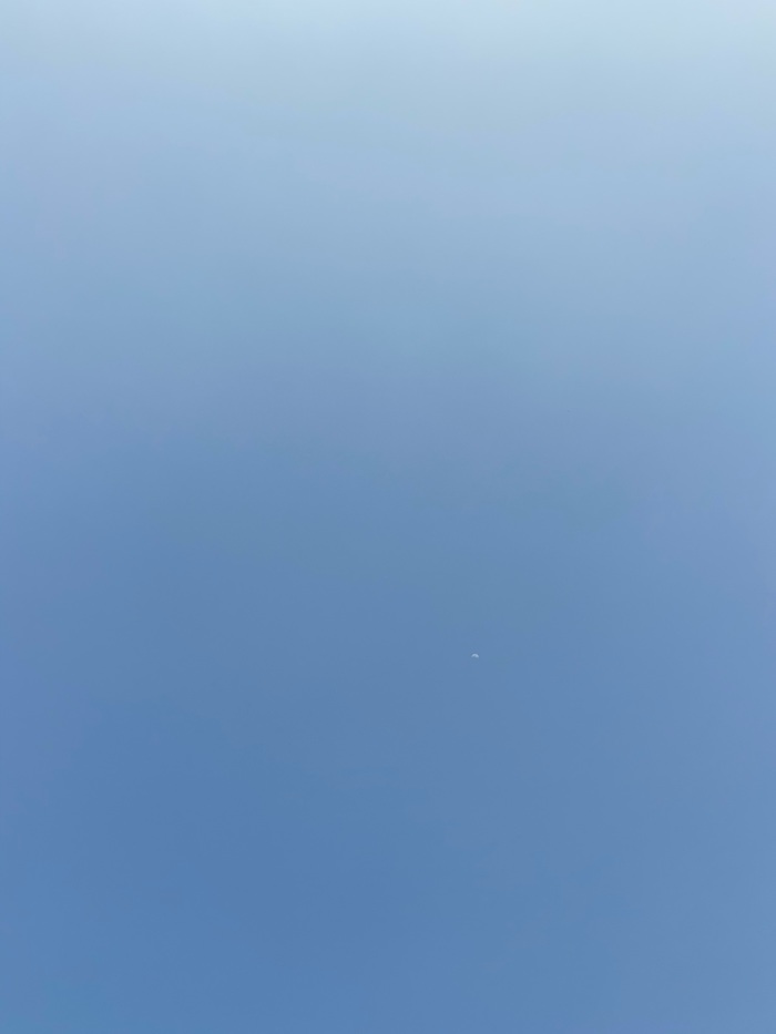story-img