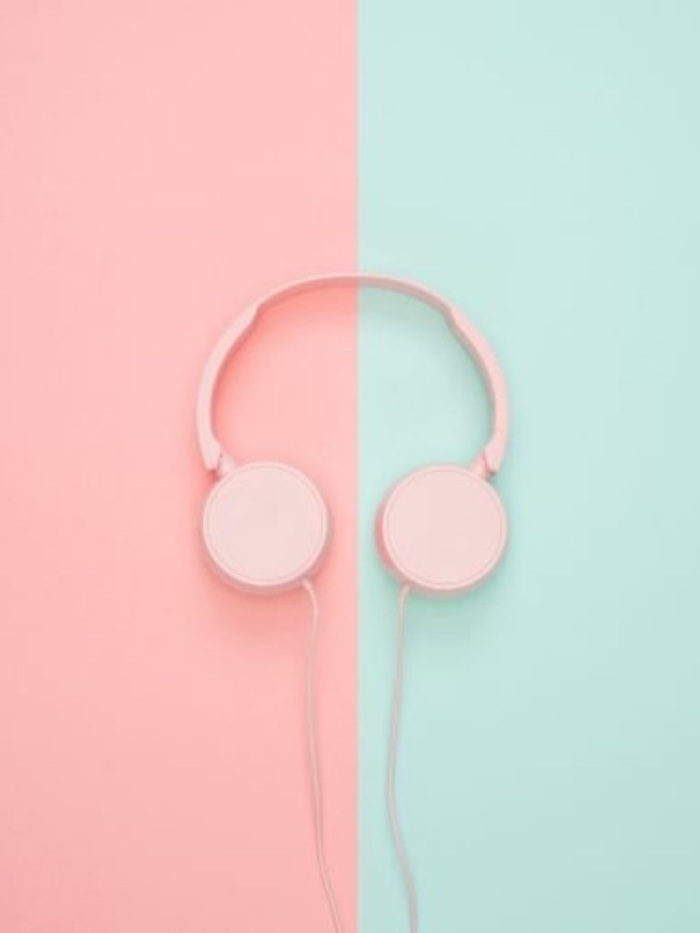 story-img