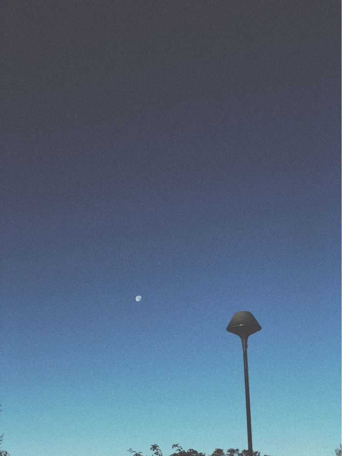 story-img