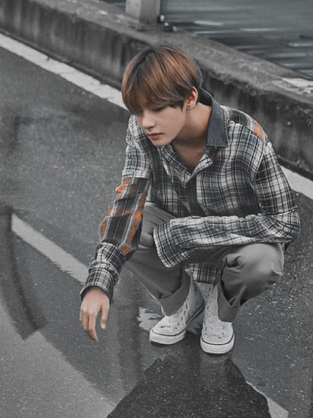 story-img