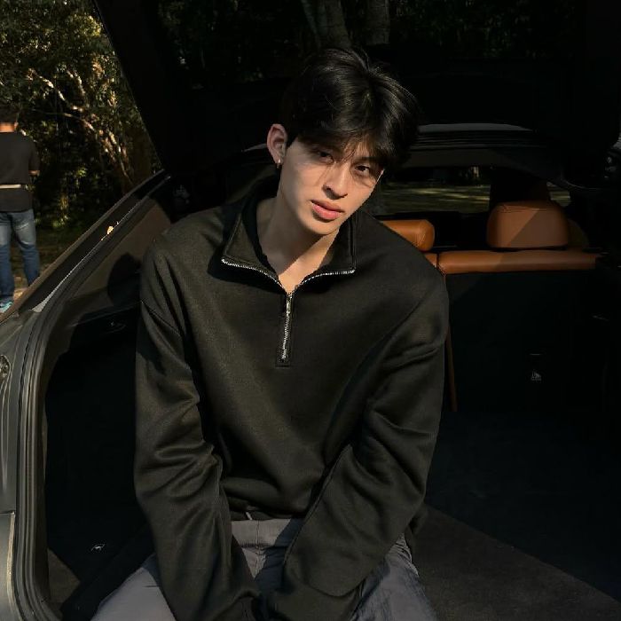 profile-image