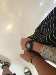 story-img