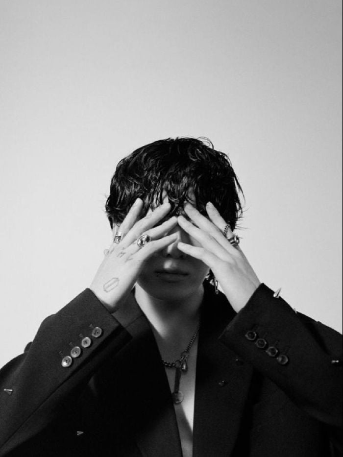 story-img