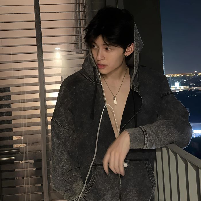 profile-image