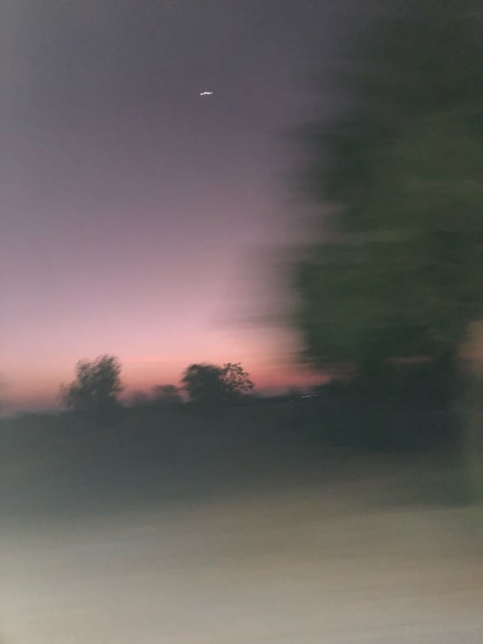 story-img