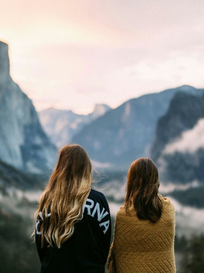 story-img