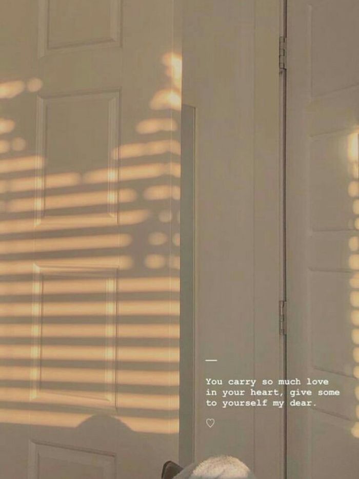 story-img