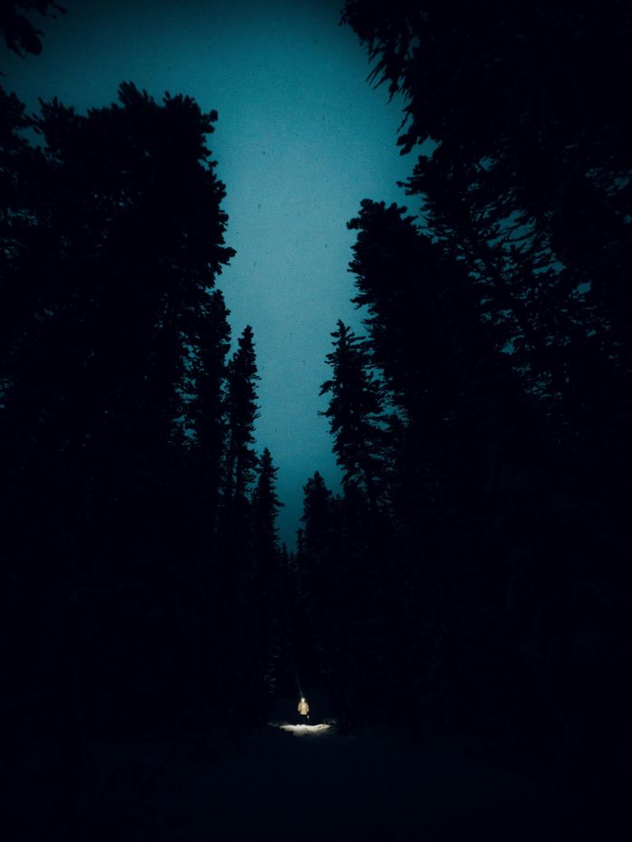 story-img