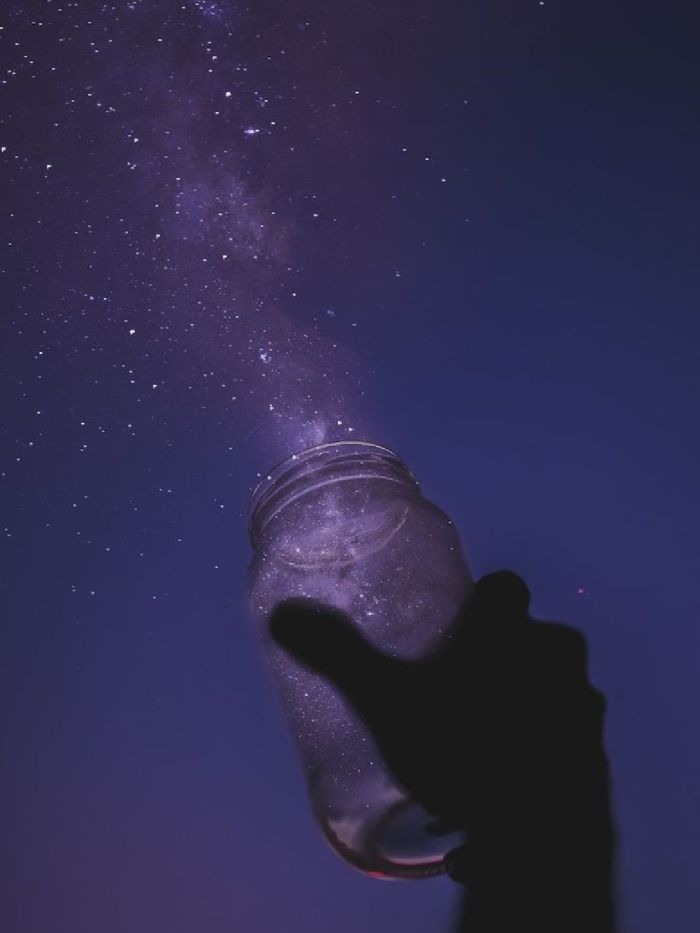 story-img