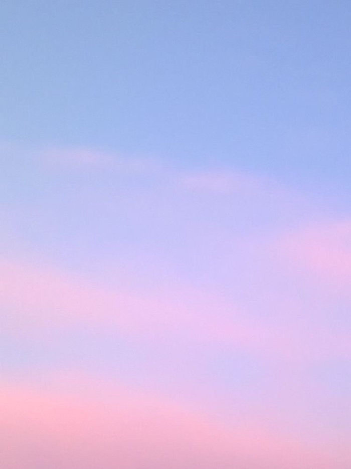 story-img