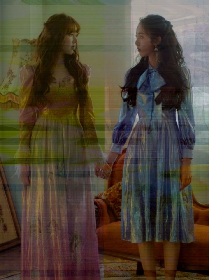story-img