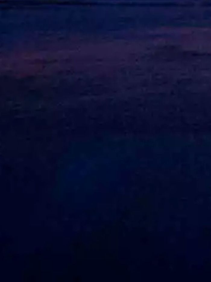 story-img