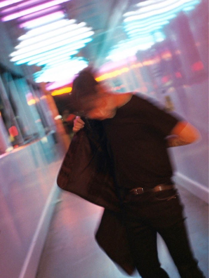 story-img