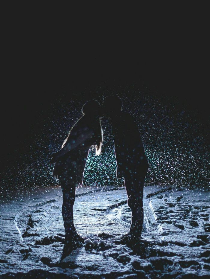 story-img