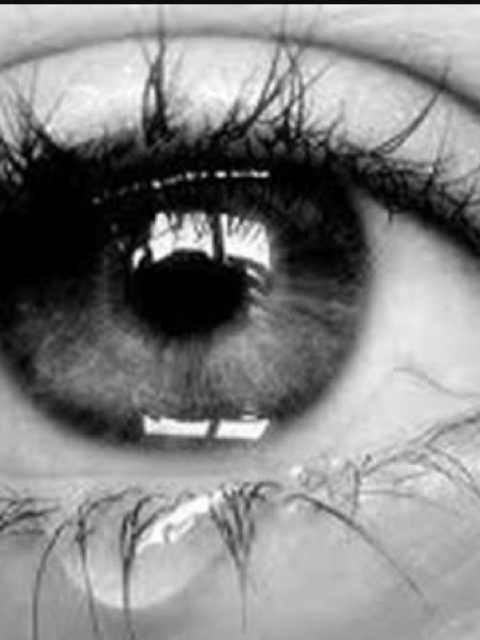 story-img
