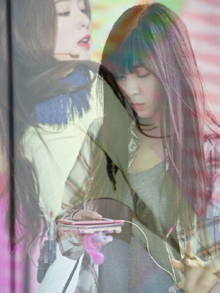 story-img