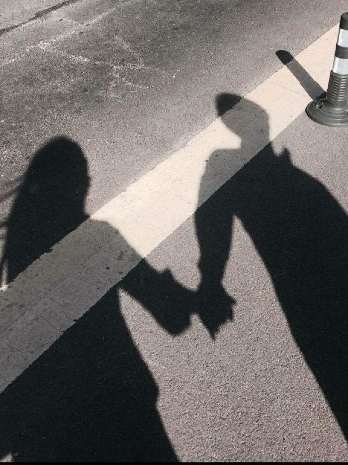 story-img