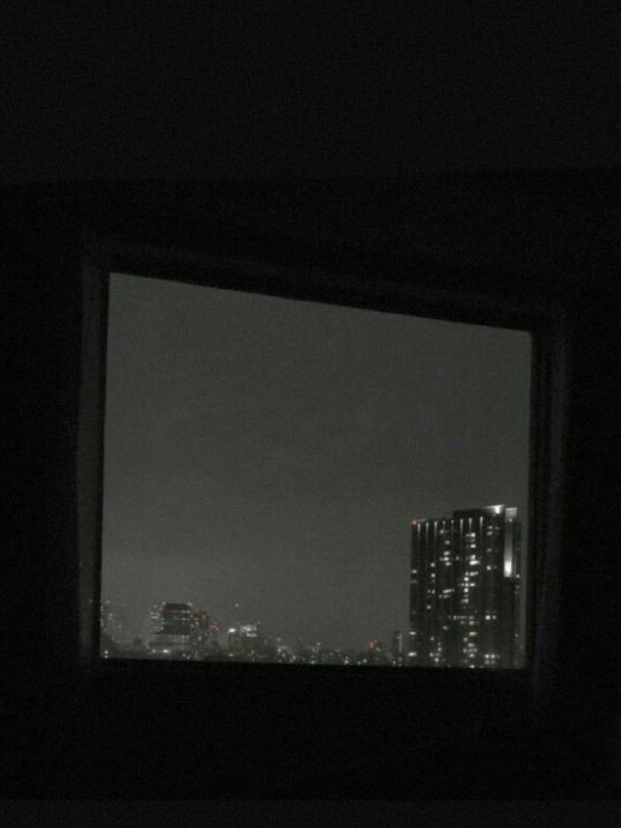 story-img