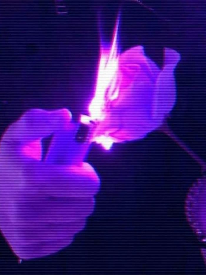 story-img