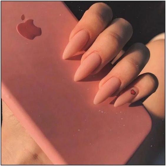 story-img