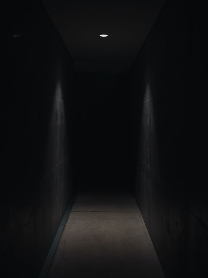 story-img