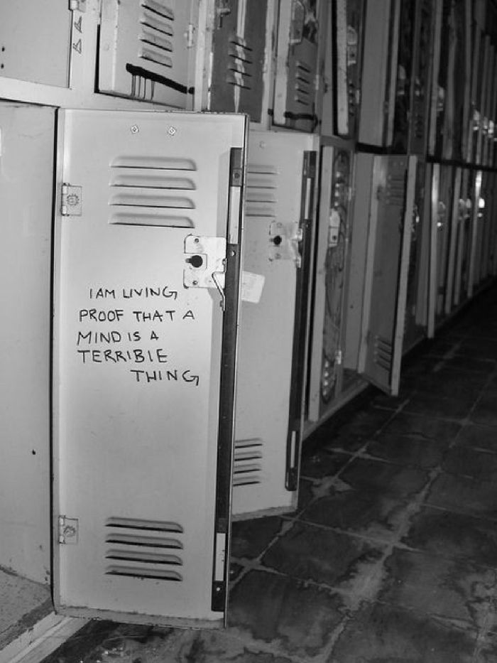 story-img