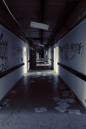 story-img