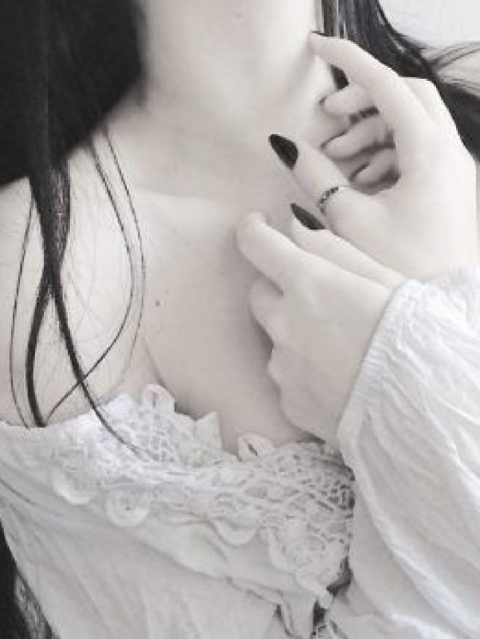 story-img