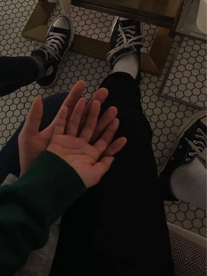 story-img