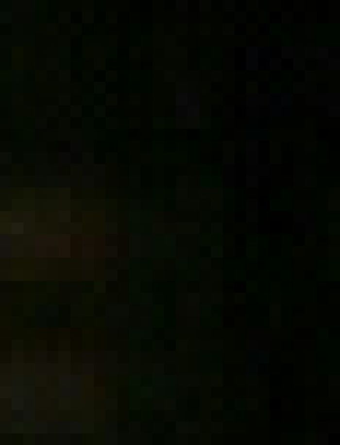 story-img