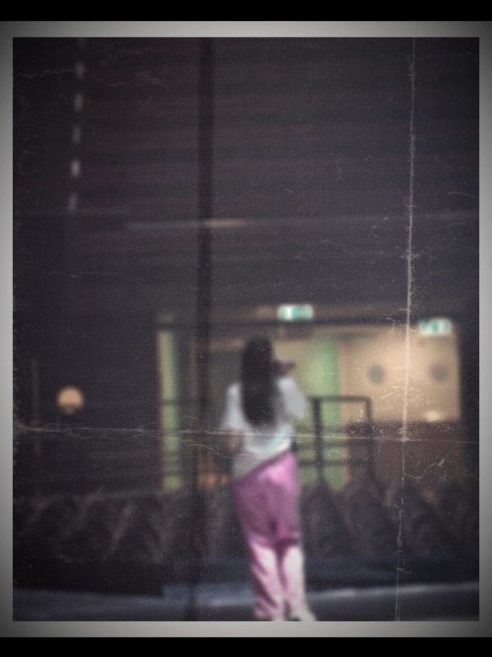 story-img