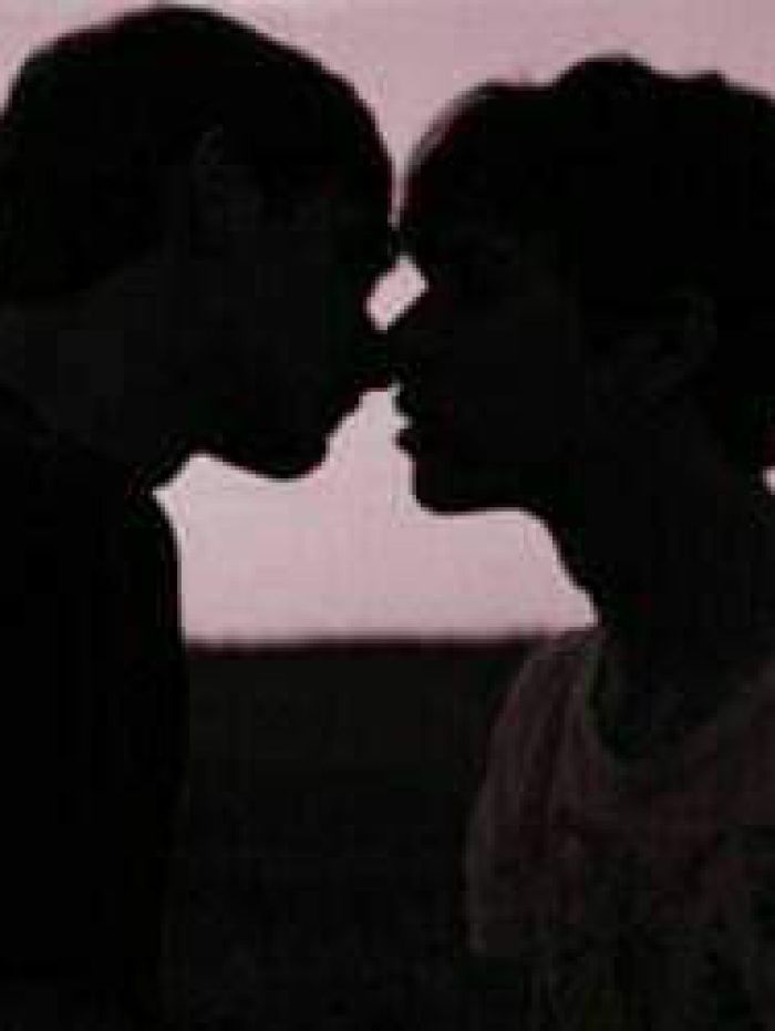 story-img