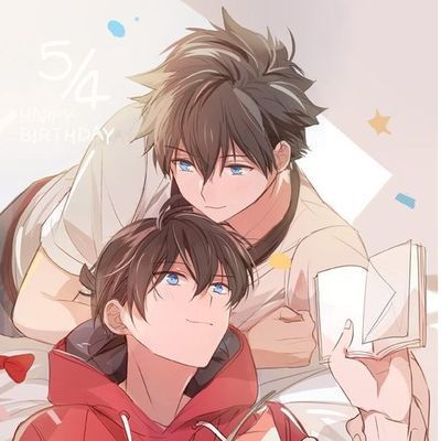 story-img