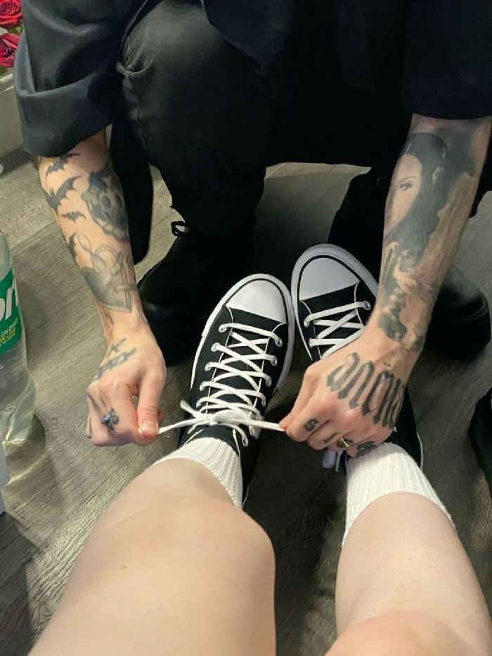 story-img