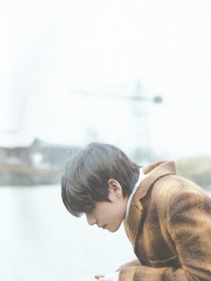 story-img