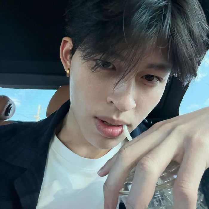 profile cover