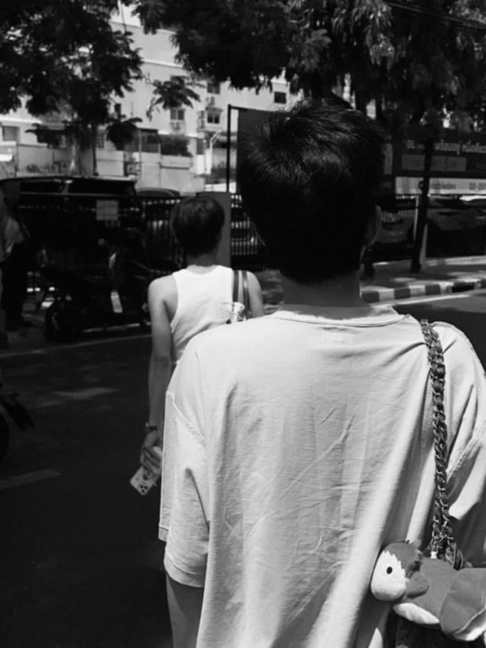 story-img