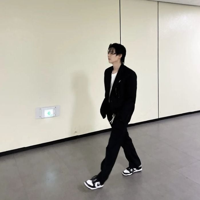 อากุล
