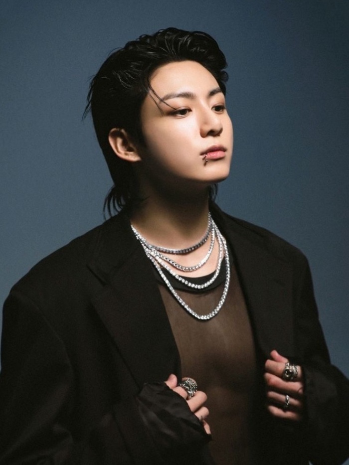 story-img