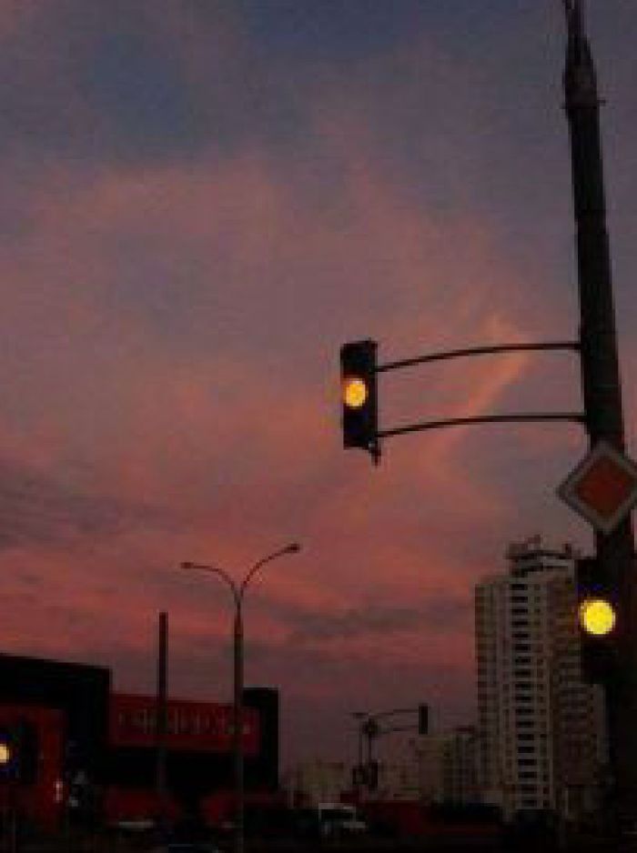 story-img