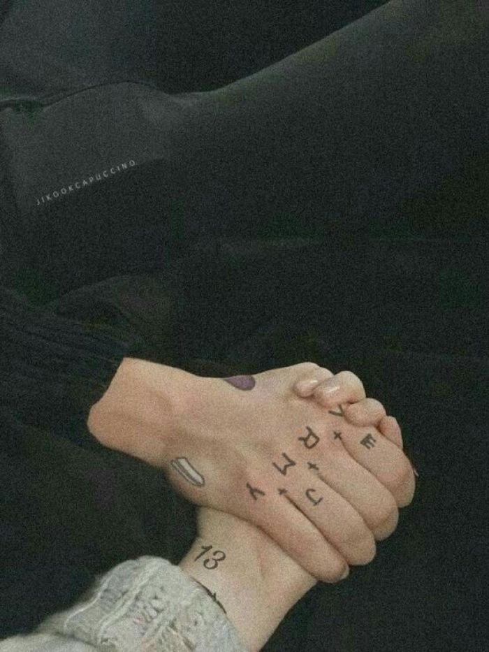 story-img