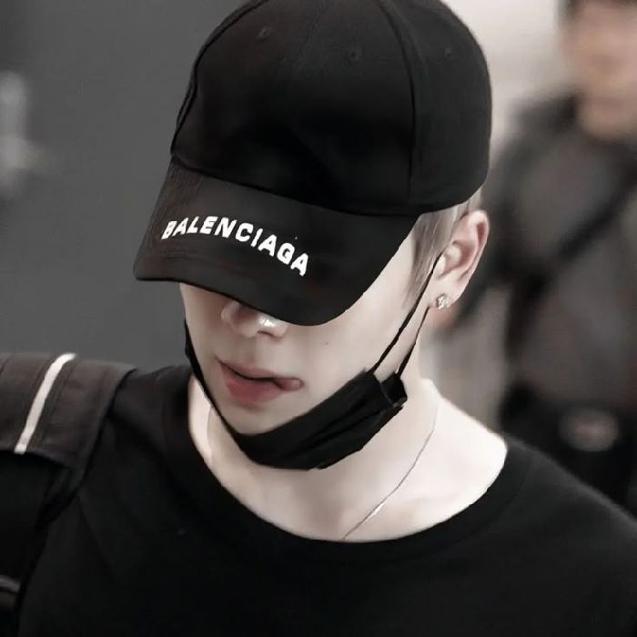profile-image