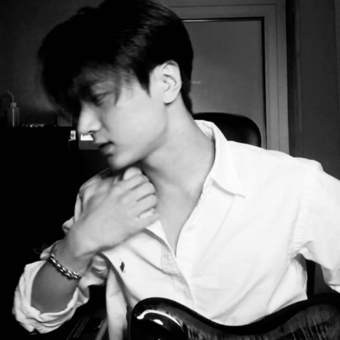 profile-image