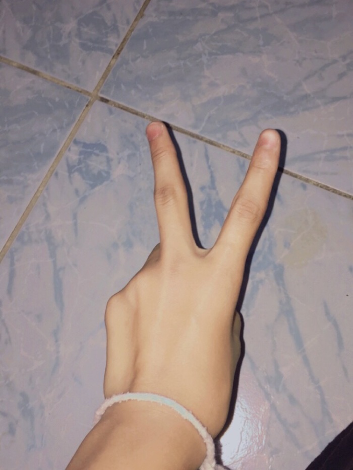 story-img