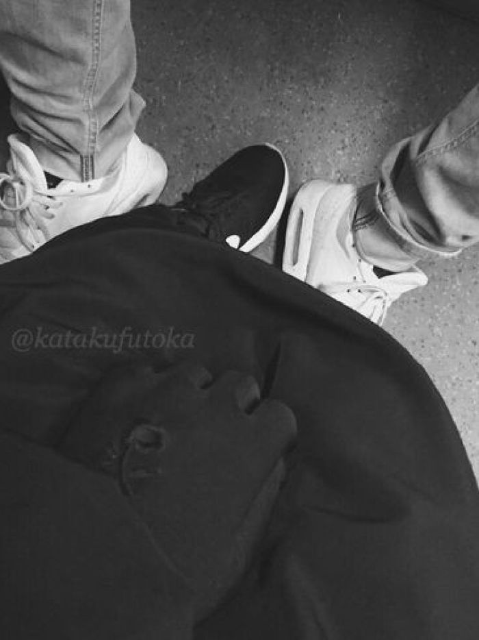 story-img
