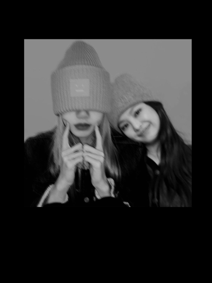 story-img