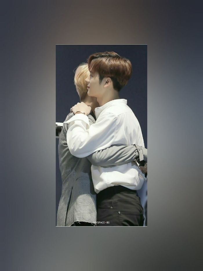 story-img