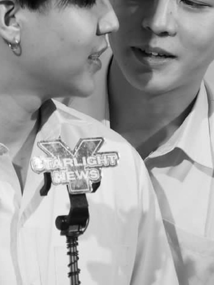 story-img
