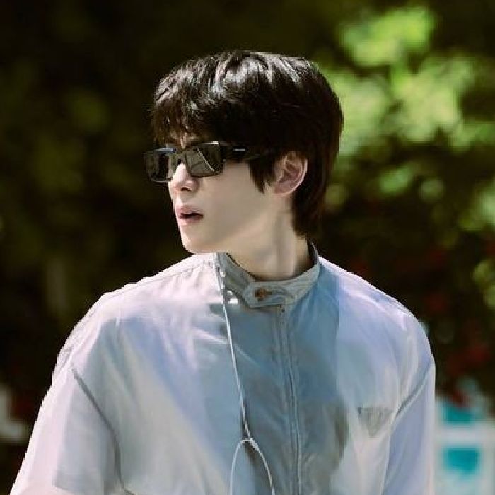 profile-image