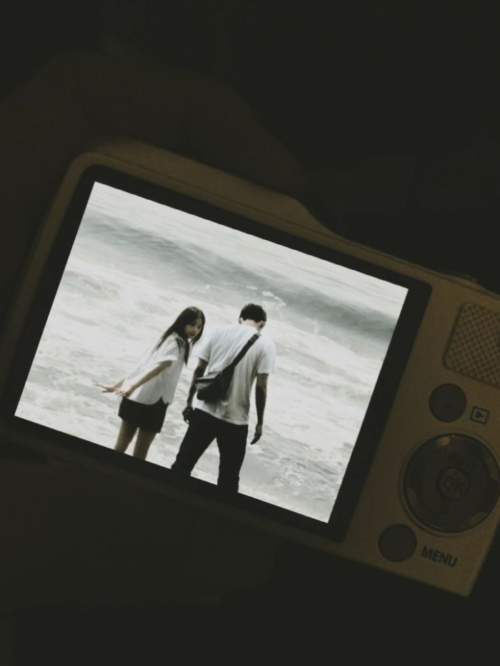 story-img
